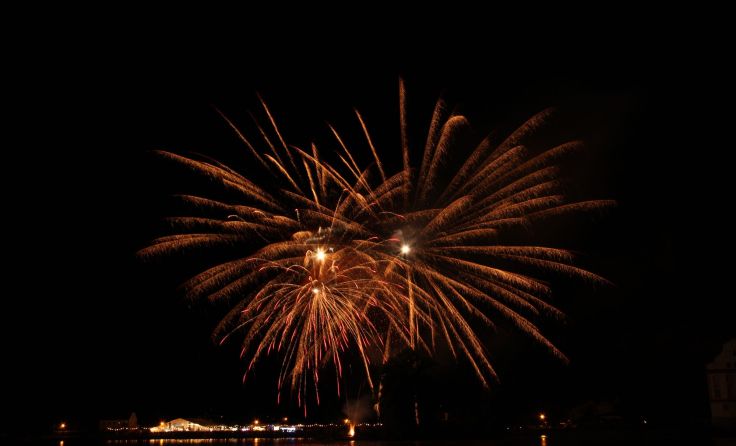 Das Grenzlandfest wird mit einem Feuerwerk beendet. (Foto: Bernd Scheurecker)