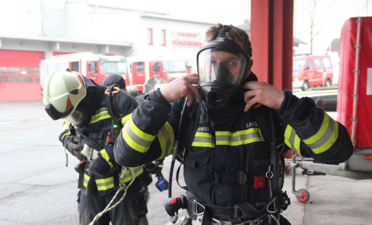 Im Bezirk Schärdinger gibt es nun 28 weitere Atemschutzträger. (Fotos: BFKDO Schärding)