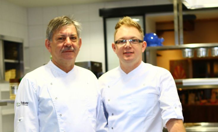 Josef und Daniel Bauer, Inhaber des Gasthauses Wirt in Steinbrunn (Foto: privat)