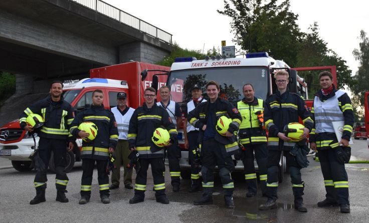 Fünf Schärdinger Feuerwehrkameraden haben ihre Grundausbildung abgeschlossen. (Foto: BFKDO)