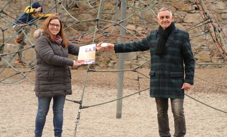 Gewinnerin Bianca Scharnböck mit Schärdings Vizebürgermeister Günter Streicher (Foto: SPÖ)