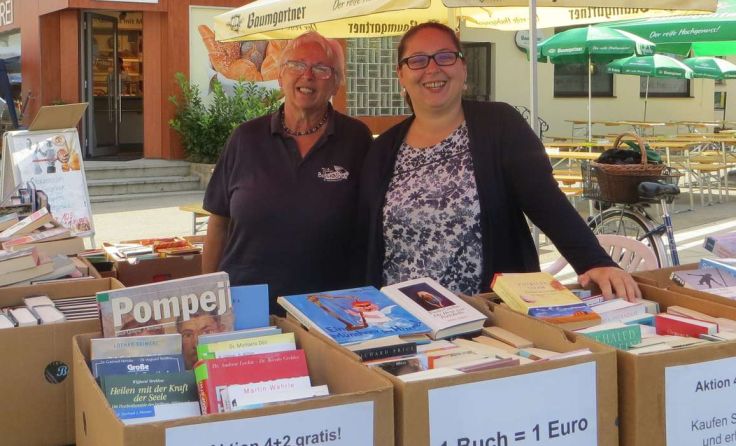 In St. Marienkirchen werden am Kirtag Bücher verkauft. (Foto: Öffentliche Bibliothek)
