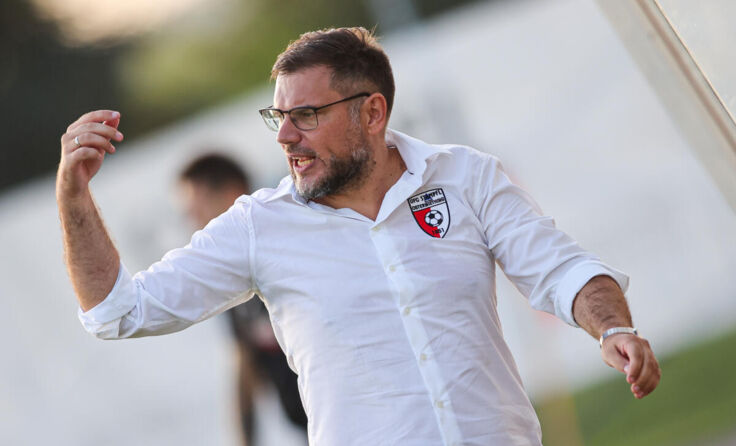 Robert Berg ist Trainer des Landesligisten UFC Ostermiething. (Foto: Scharinger)