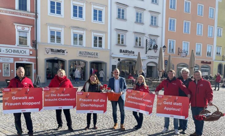 In Schärding machten ÖGB-Mitglieder auf die Forderungen aufmerksam. (Foto: ÖGB)
