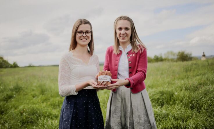 Projektleitung: Victoria Buchinger und Verena Etzl (v. l.) (Foto: Landjugend Andorf)