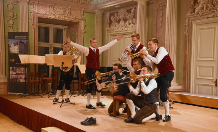 WEin und Musik gibt es bei der Veranstaltung Ensemblevariationen in Zell. (Foto: Franz Diermaier)