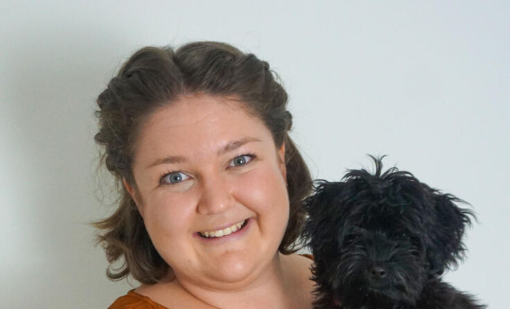 Havapoo-Hündin „Poppy“ unterstütz das ORA-Team (Foto: ora)