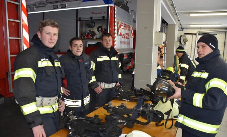 Im Bezirk Schärding gibt es 26 neue Atemschutzträger. (Foto: BFKDO Schärding)