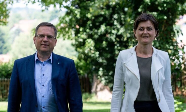 Ausgust Wöginger und BR Barbara Prügl (Foto: ÖVP Bezirk Schärding)