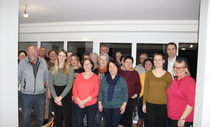Ein Gruppenfoto der Helfer der Nacht. (Foto: ÖRK)