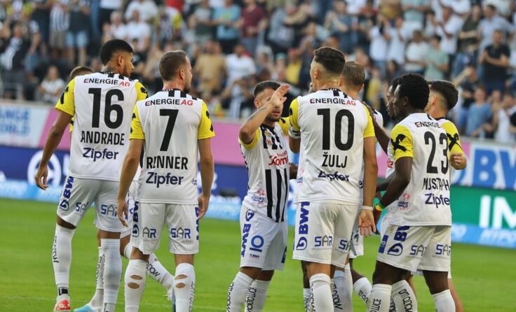 Jubel in Linz. Der LASK schlägt Austria Wien mit 2:0. (Foto: Hörmandinger)