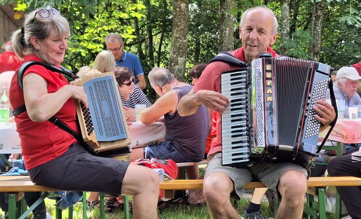 Musik, Tanz, Gesang und viele Gespräche gabs beim Pensionistentreffen.