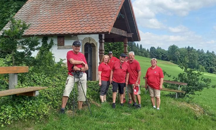 Wunderschöne Wanderung mit kurzer Rast an besonderen Punkten. (Bildrechte: Peter Kreuzberger)