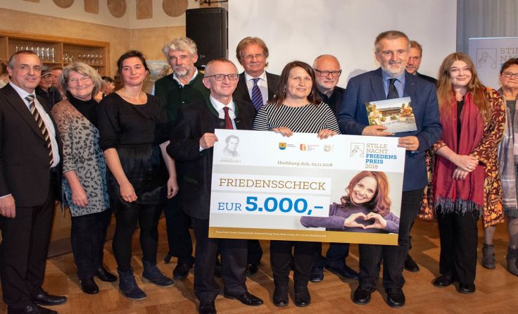 Die HTL Braunau ist der erste Gewinner des Friedenspreises. Foto: Stadt Burghausen/Obele