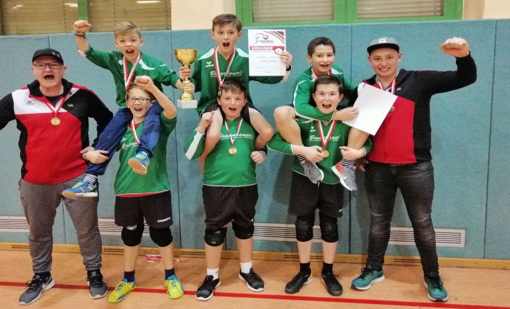 Die U-12 Faustballer aus Höhnhart holten sich den Landesmeistertitel Foto: ASVÖ SC Höhnhart