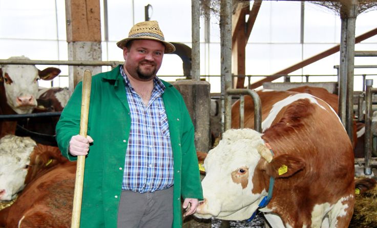 Landwirt Bertl Bruggraber soll mit allen Mitteln verkuppelt werden. Foto: Privat