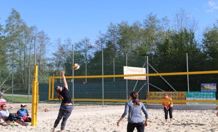 Insgesamt 24 Teams gingen beim Springbeach-Turnier an den Start. Foto: Privat
