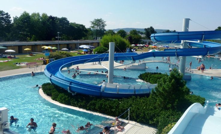 Am 17. Mai ist Saisonstart im Braunauer Freibad. Foto: Stadt Braunau/Blum