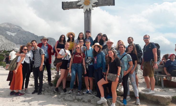 Die Summercamp-Teilnehmer machten unter anderem einen Ausflug auf den Kehlstein. Foto: Privat