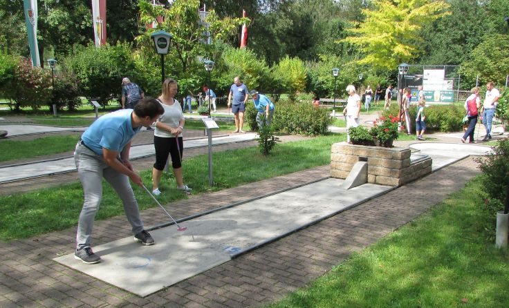 Am 31. August wird die Stadtmeisterschaft im Minigolf ausgetragen. Foto: Minigolfsportclub Braunau