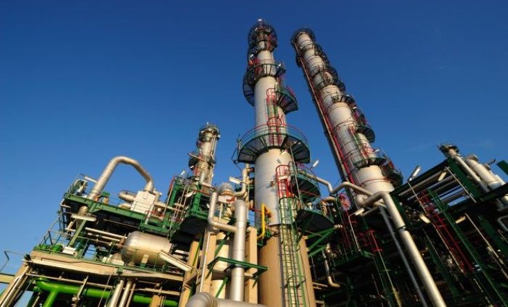 Der Fackel-Betrieb in der OMV Raffinerie in Burghausen muss verlängert werden. Foto: OMV