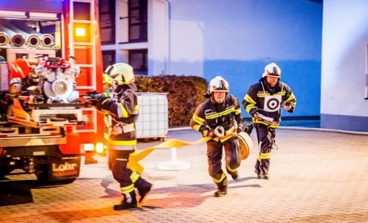 14 Kameraden der Feuerwehr Moosbach absolvierten die Prüfung. Foto: Gerald Badegruber