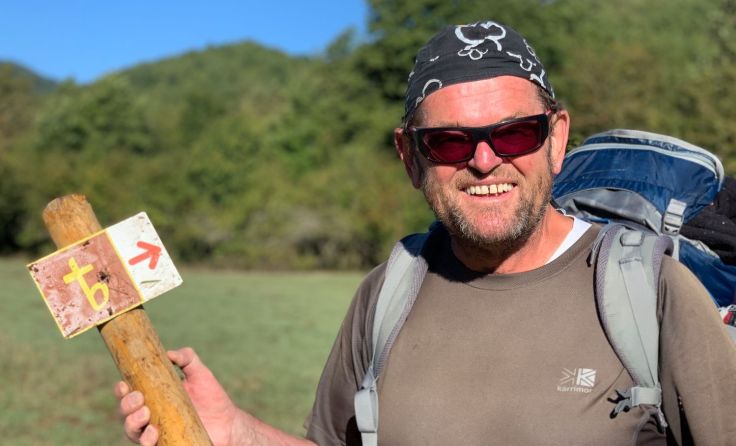 Ferdinand Kaineder spricht über sein Pilgern auf dem Benediktweg. Foto: Privat