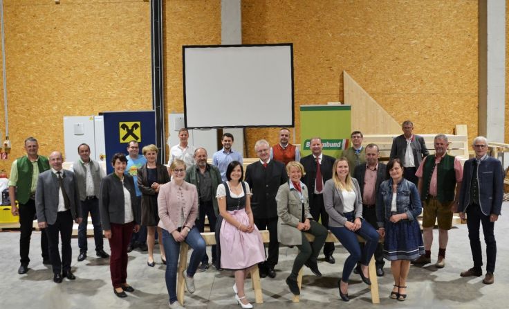 Die Bezirksbauern wählten in Roßbach einen neuen Vorstand. Foto: Bauernbund/Seiringer