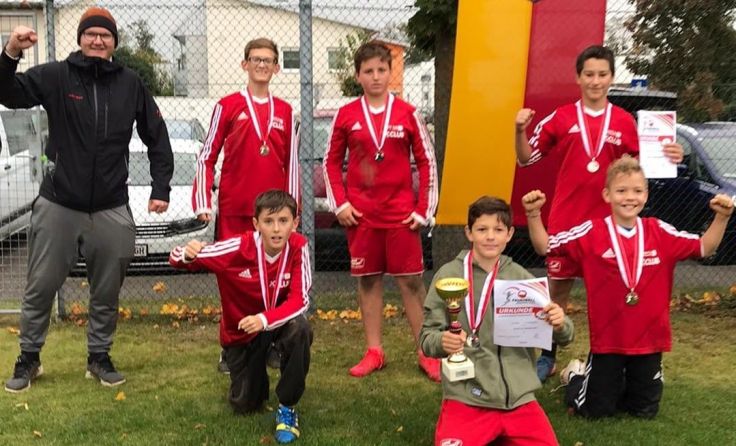 Die U-12 holte sich Silber ab.