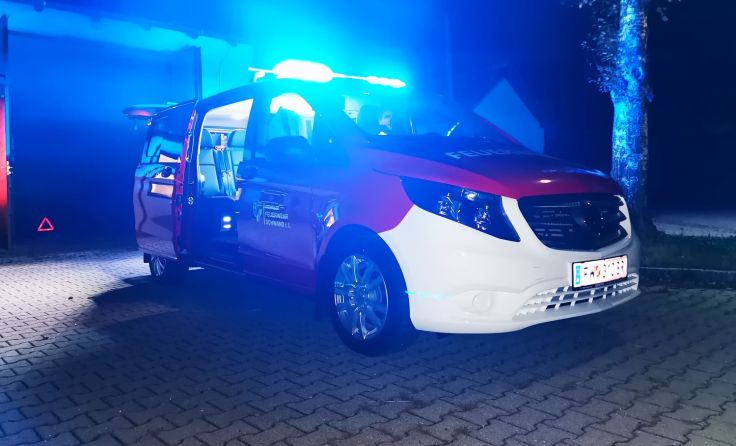 Die Feuerwehr Schwand hat ein neues Mannschaftstransportfahrzeug. Foto: Gemeinde Schwand
