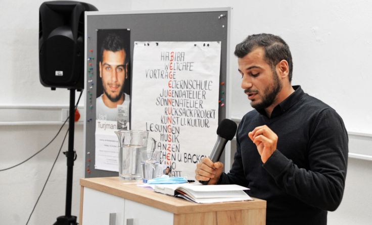 Autor Jad Turjman war im Oktober im Braunauer Begegnungszentrum zu Gast. Foto: Alois Stockhammer