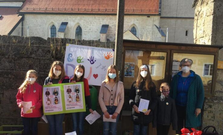 Mit viel Eifer setzten die Firmlinge die Hilfsaktion um. (Foto: Seidlmann)