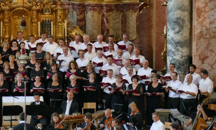 Der euregio oratorienchor präsentiert beim Konzert Liebe in vielen Facetten. (Foto: Heuwieser)