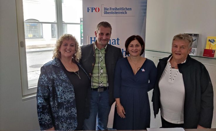 Hermine Kager (v.l.), David Schießl, Eva Haslinger und Ursula Timson (Foto: Tips/Kobler)