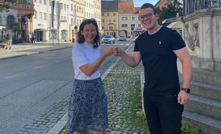 Landesobfrau Claudia Plakolm und der neue Bezirksobmann Martin Feichtinger (Foto: JVPOÖ)