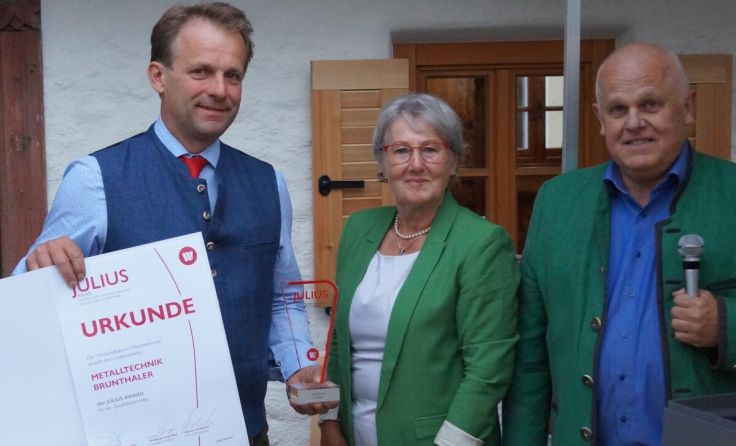 Johann Brunthaler (v.l.), Hedwig Bauer und Klaus Berer (Foto: WKO Braunau)