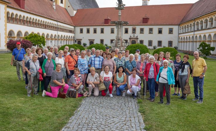 Die Esternberger Senioren im Stift Reichersberg (Foto: Hans Stemp)