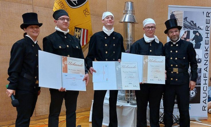 Rene Alexander Ortmayr (2.v.l.) belegte den dritten Platz. (Foto: WKOÖ)