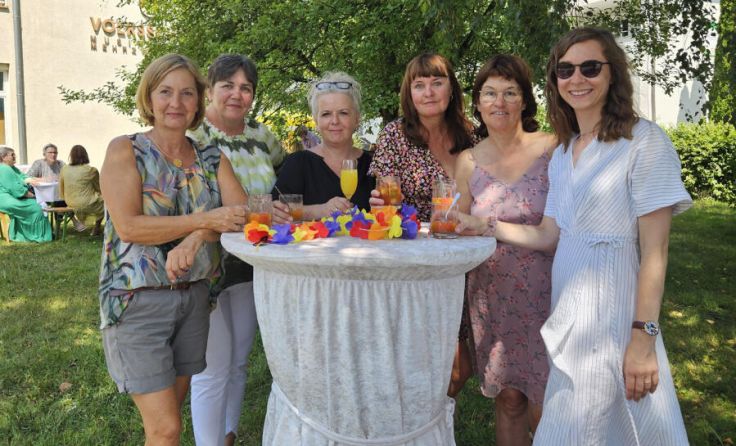 Das Engelhartszeller Frauen-ÖVP Team um Obfrau Bettina Berndorfer (3.v.r.) (Foto: Privat)