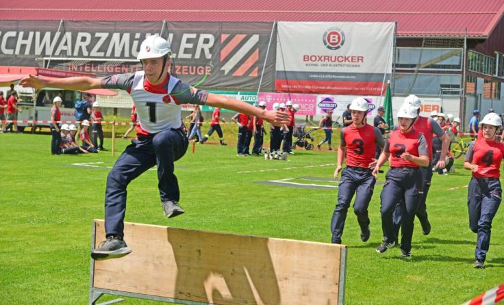 Die Feuerwehrler zeigten beim Bewerb Höchstleistungen. (Foto: BFKDO Schärding)