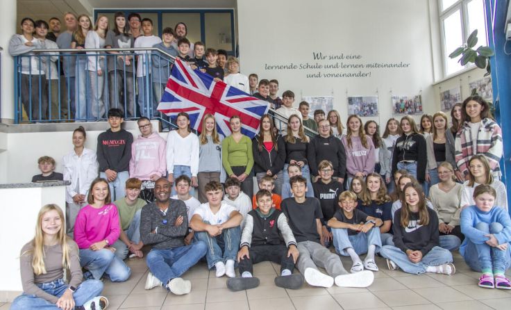 Mit Native Speakern konnte die Schüler ihre Englischkenntnisse verbessern. (Foto: MS Andorf)