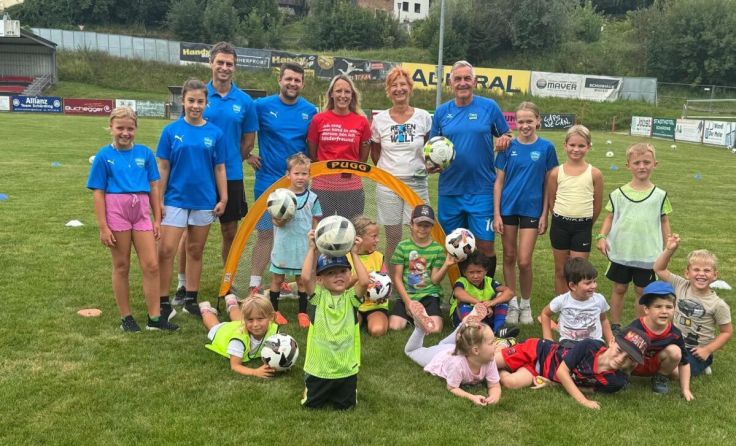 Viel Zeit wurde draußen und mit Bewegung verbracht. (Foto: Kinderfreunde Schärding)