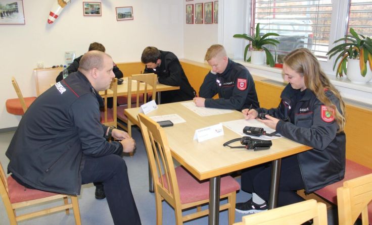 16 Feuerwehrler konnte die Ausbildung erfolgreich absolvieren. (Foto: BFKDO Schärding)