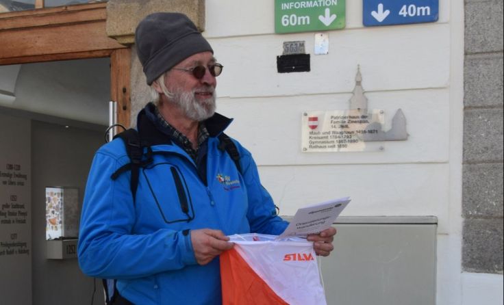 Eröffnung der Orientierungwanderung am Freistädter Hauptplatz. Foto: Martin Reindl