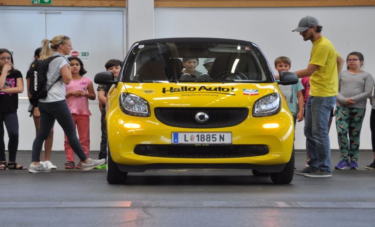 Die Aktionen zur Verkehrssicherheit kommen bei den Kindern super an. Foto: ÖAMTC