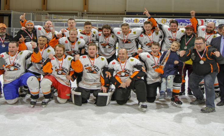 Der Jubel bei den Ice Tigers über gewonnenes Silber war riesengroß. Foto: Danijel Ravlic
