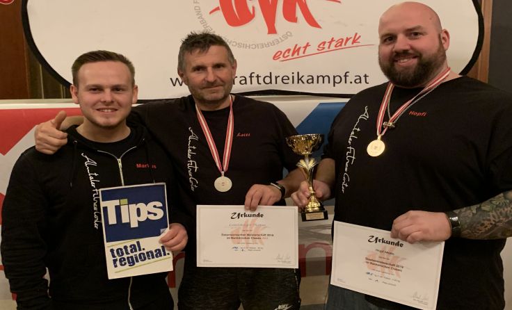 Betreuer Markus Binder, Thomas Loitelsberger, Mario Hopf (v.l.)