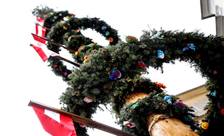 Der Maibaum in Kirchdorf wird heuer einen Tag später als gewohnt aufgestellt. 