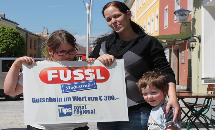 Groß war die Freude bei Maria Edlauer und ihren Kindern Isabella und Jonas. Foto: Ramaseder