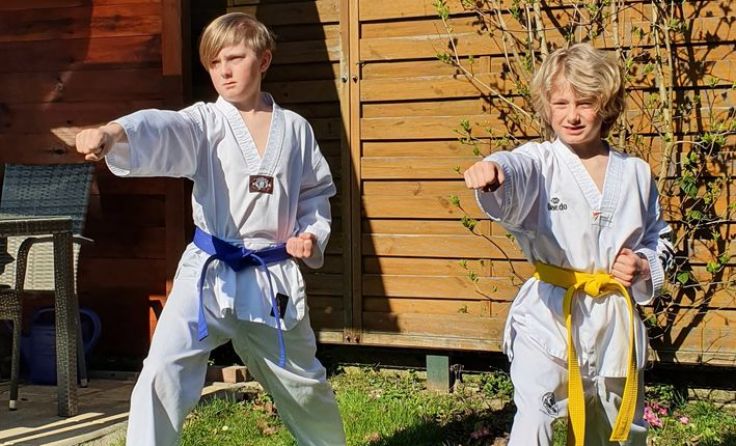 Trainingsvideos aus dem eigenen Garten sollen die Kollegen motivieren. Foto: privat